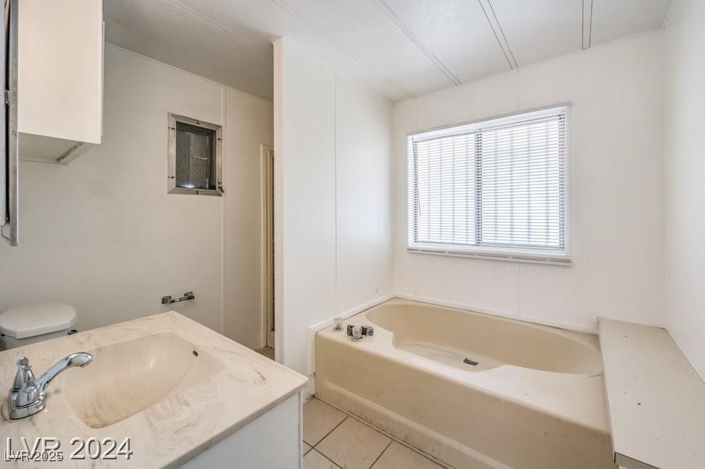 3350 Isle Royale Drive Property Photo 17