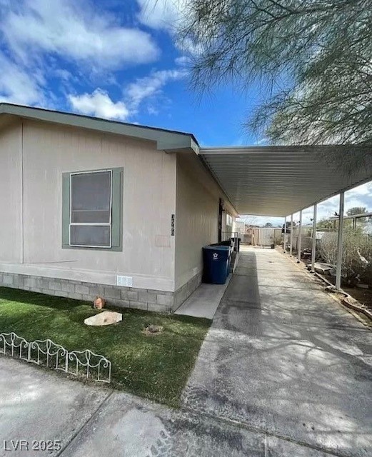 3560 Estes Park Drive Property Photo 2