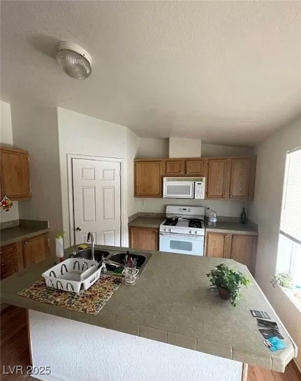 3560 Estes Park Drive Property Photo 8