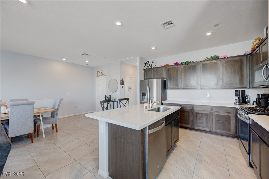 1135 Tektite Avenue Property Photo 12