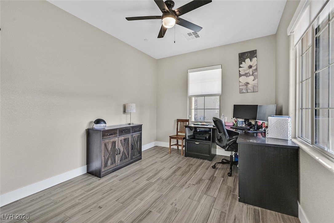 625 Honesty Court Property Photo 16