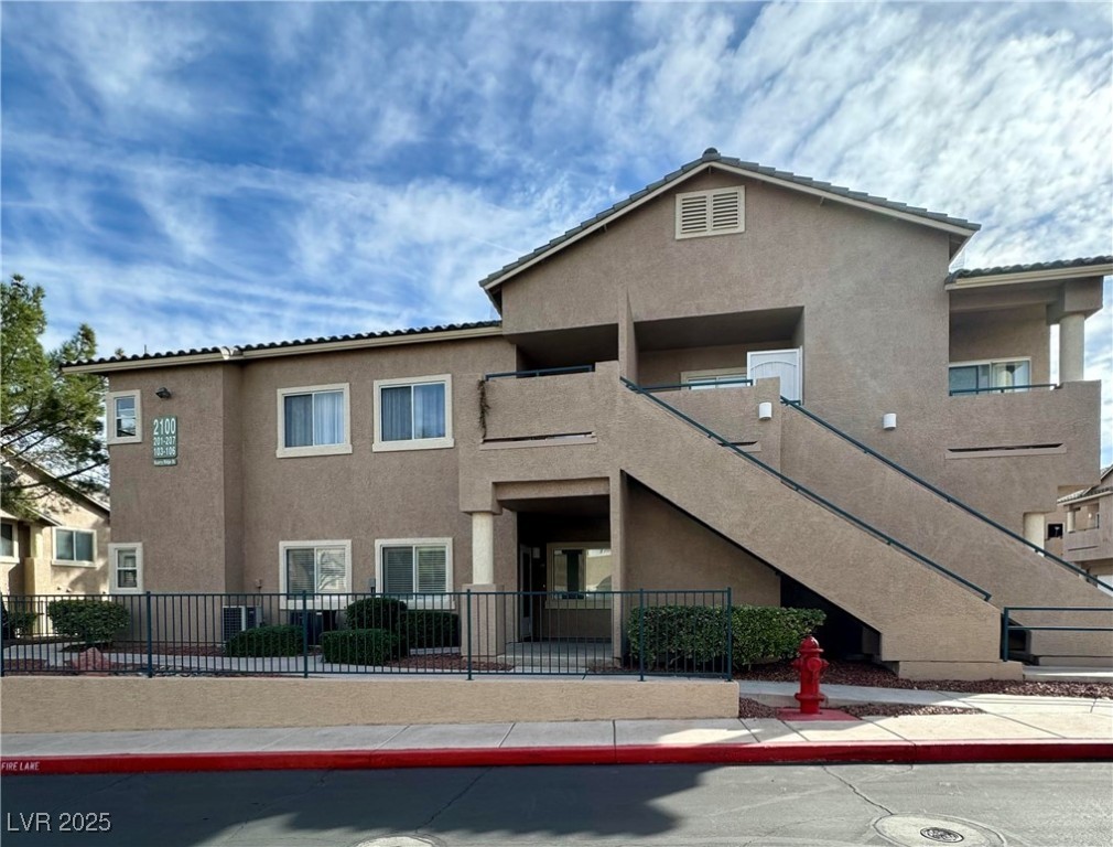 2100 Quarry Ridge Street 106 Property Photo 1
