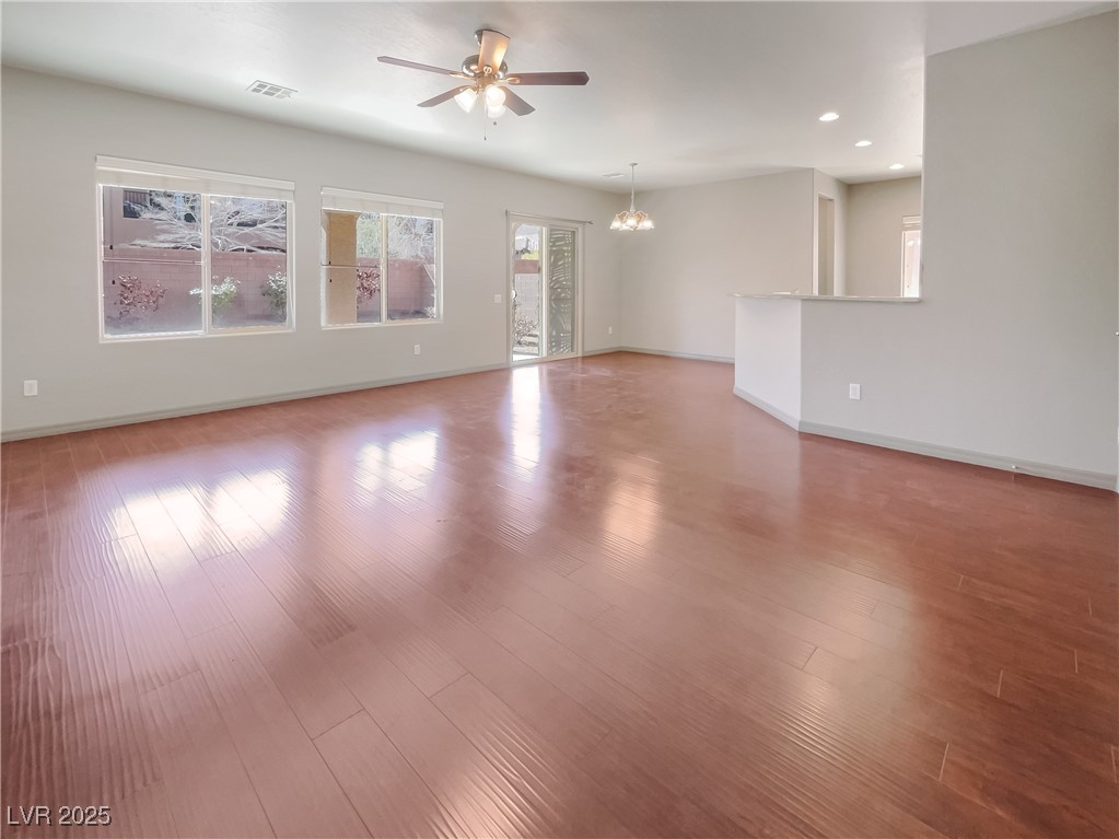 6983 Positano Hill Avenue Property Photo 3