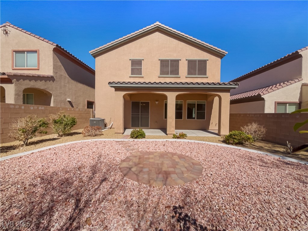 6983 Positano Hill Avenue Property Photo 8