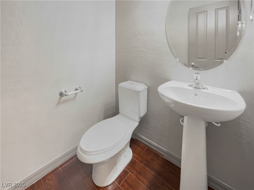 6983 Positano Hill Avenue Property Photo 10