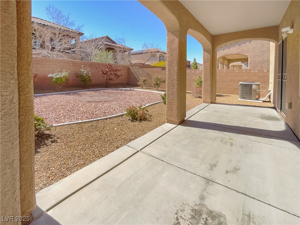 6983 Positano Hill Avenue Property Photo 19