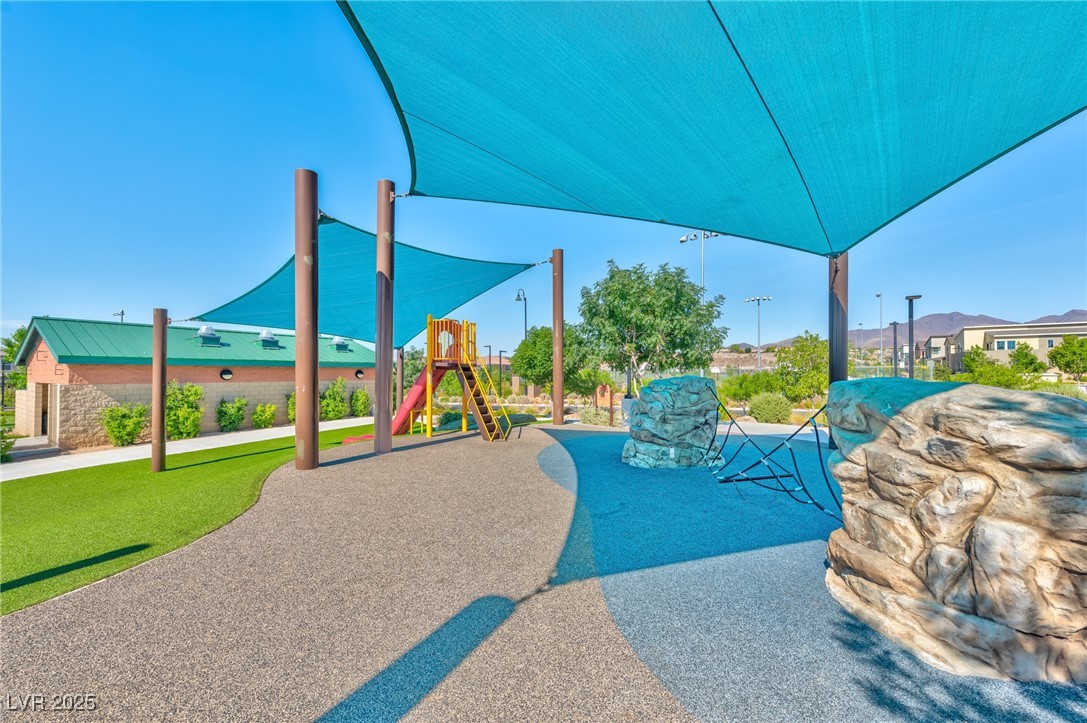 2611 Chance Canyon Street Property Photo 31