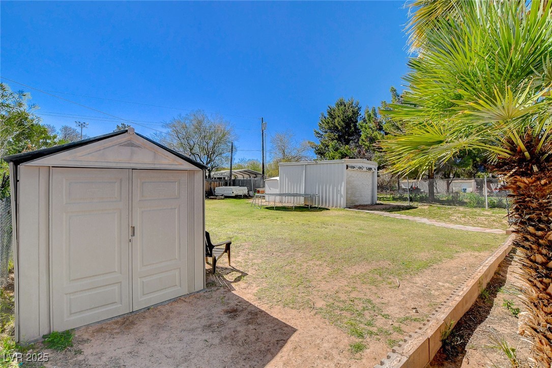 425 Bonelli Avenue Property Photo 35