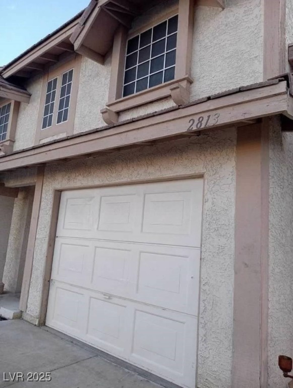 2813 Cacto Court Property Photo 6