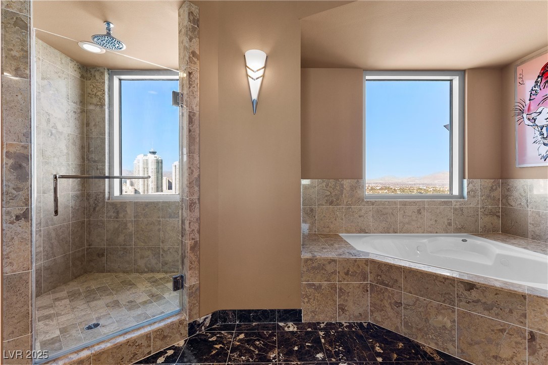 360 East Desert Inn Road 1903 Property Photo 42
