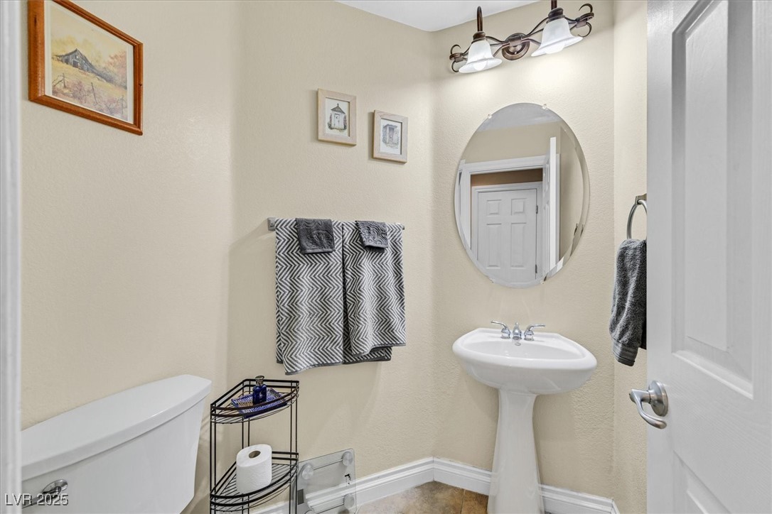 10001 Blairwood Court Property Photo 20
