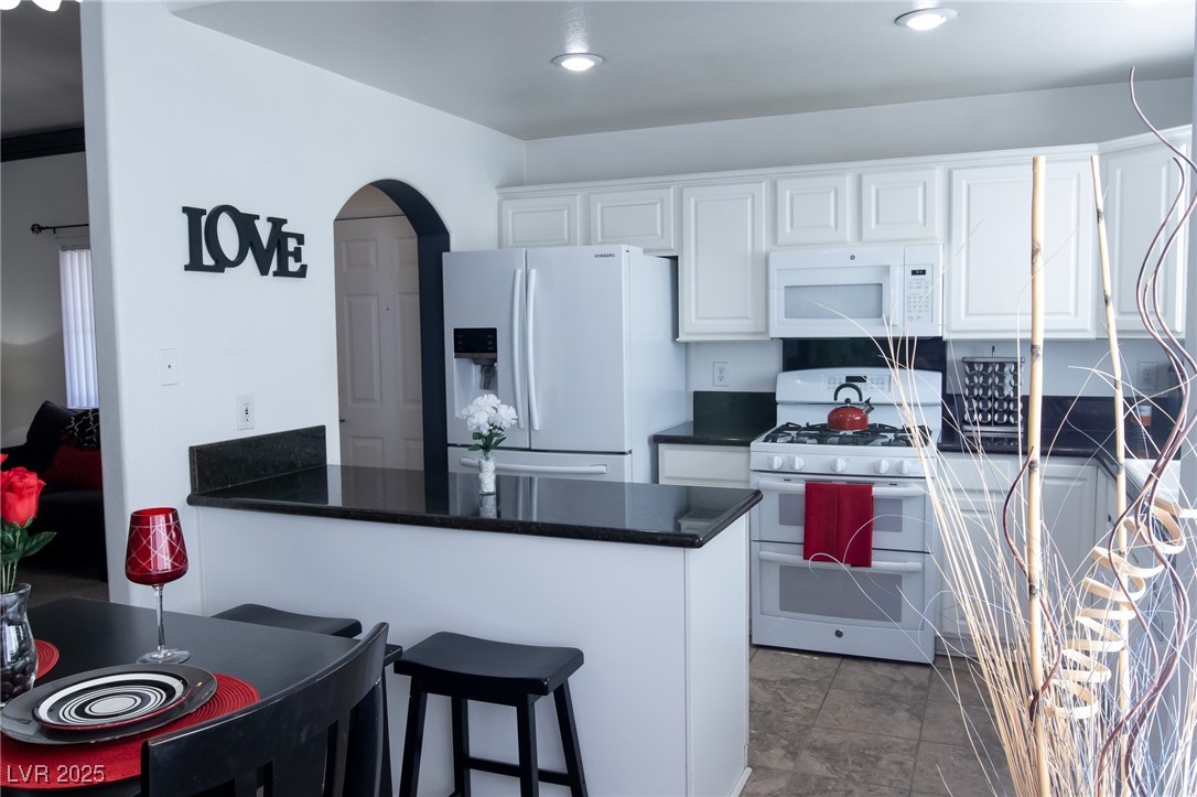 10553 Pine Pointe Avenue 201 Property Photo 1