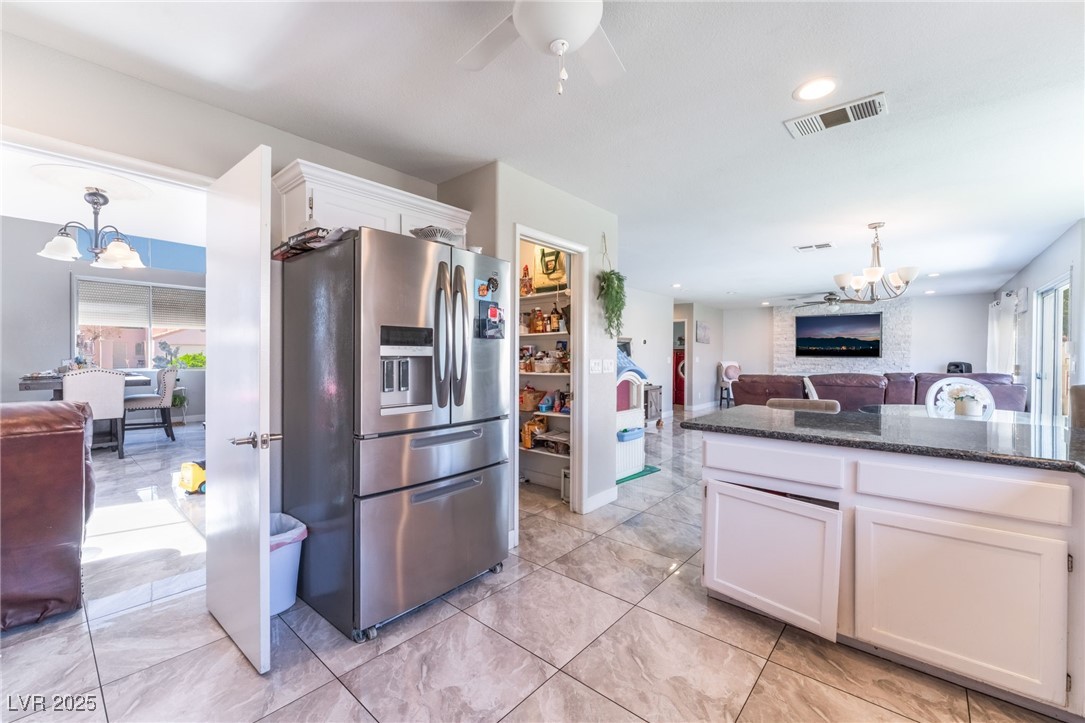 4708 Royal Sunset Court Property Photo 10