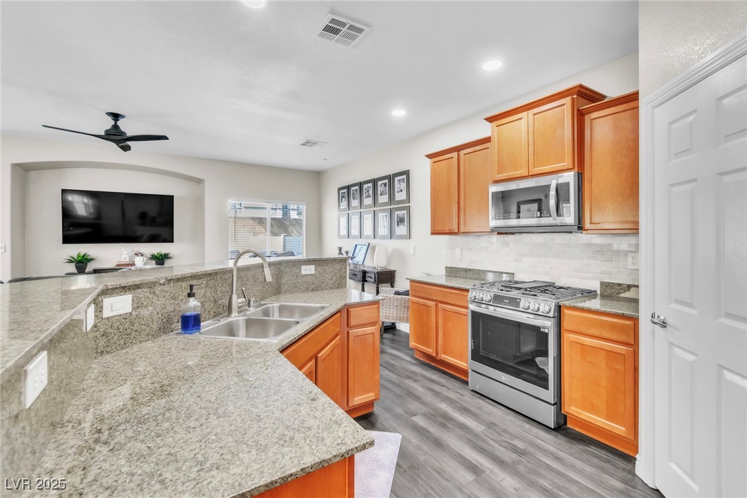 10107 Sunset Palisades Way 103 Property Photo 18