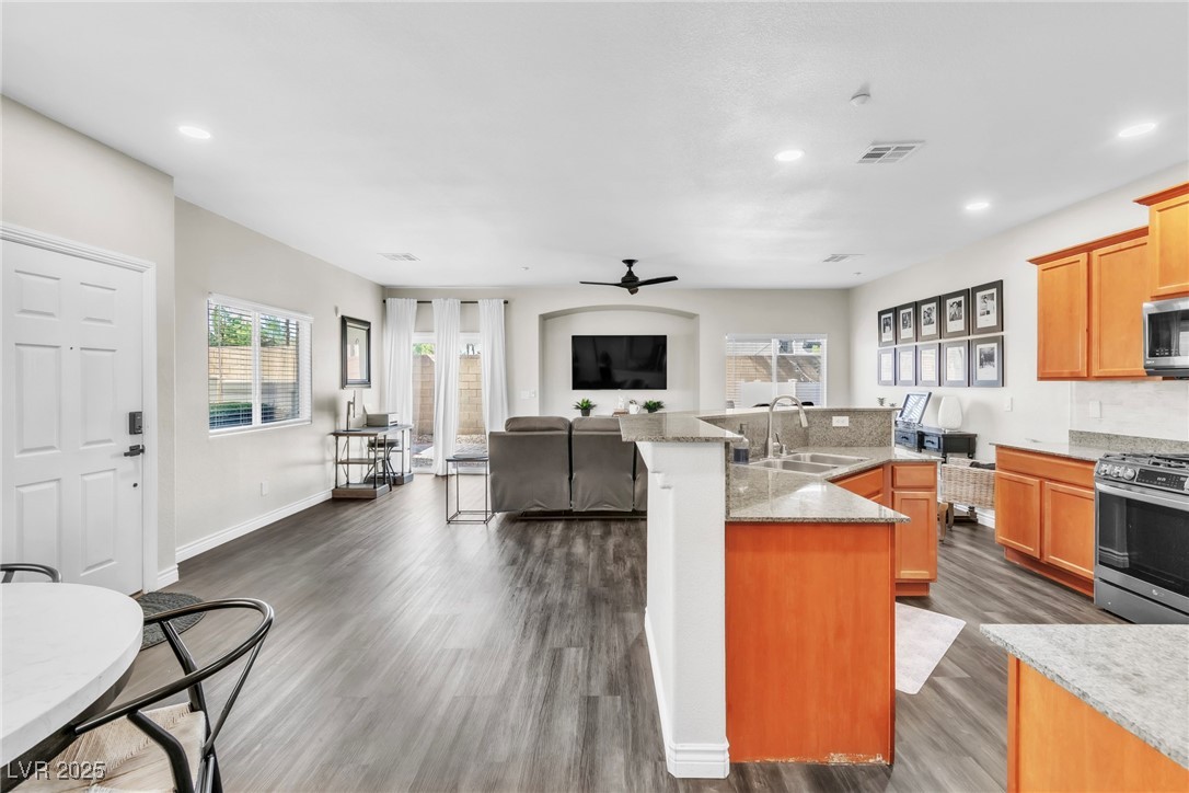 10107 Sunset Palisades Way 103 Property Photo 21