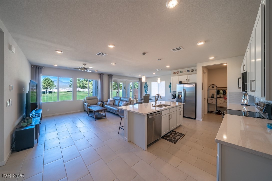 4400 East Cactus Canyon Drive Property Photo 5