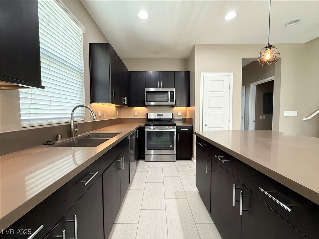 11237 Rainbow Peak Avenue 201 Property Photo 2