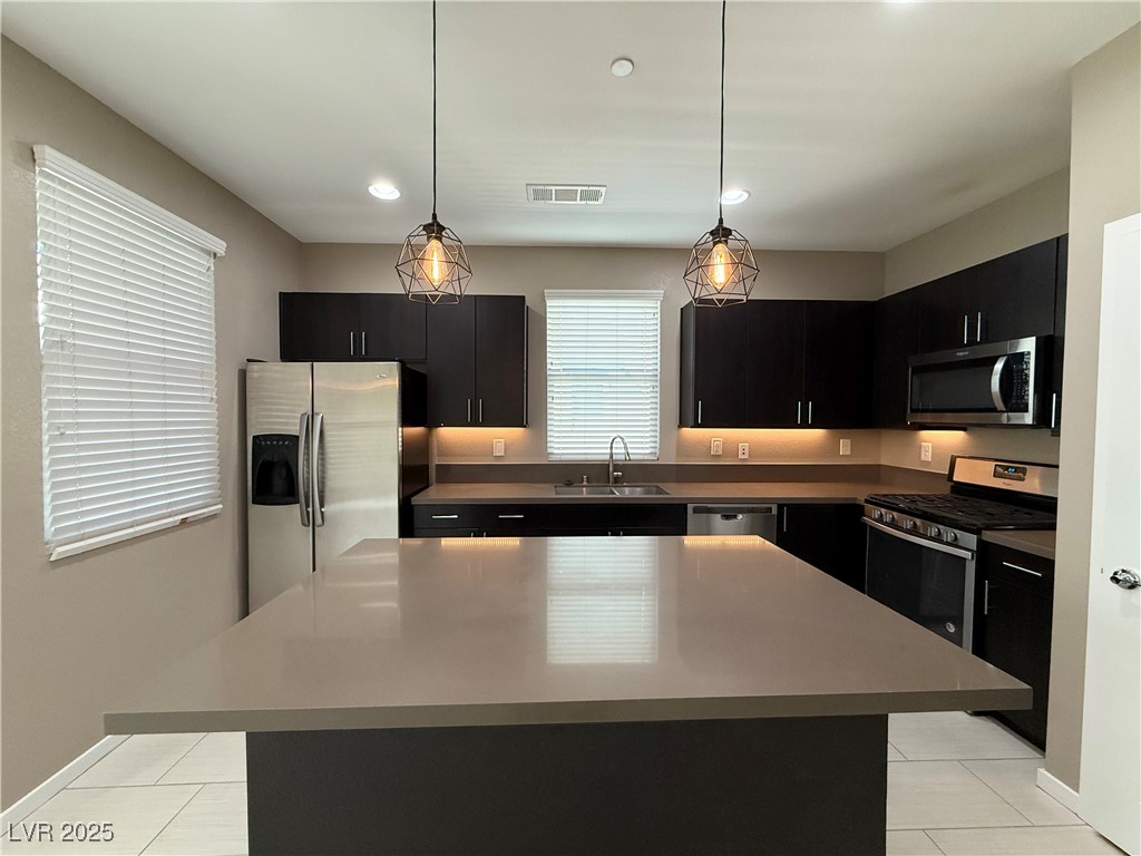 11237 Rainbow Peak Avenue 201 Property Photo 4
