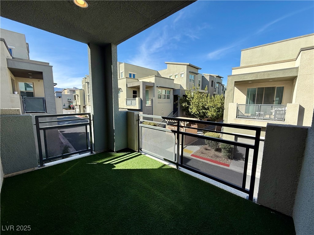 11237 Rainbow Peak Avenue 201 Property Photo 20