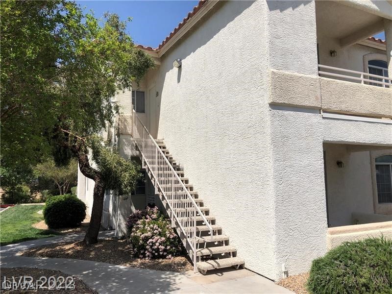 75 North Valle Verde Drive 2121 Property Photo 2