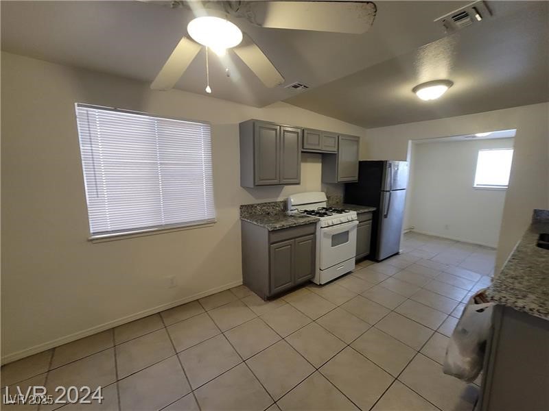 2564 San Marcos Street Property Photo 18