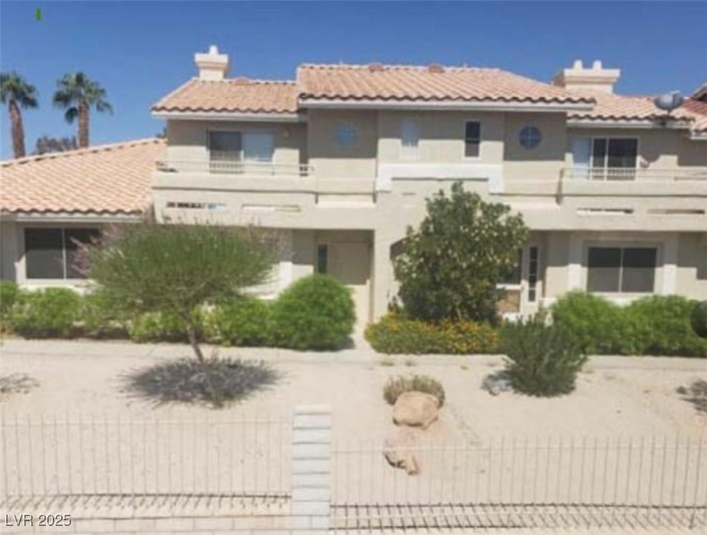 Colorado Bay Club Real Estate Listings Main Image