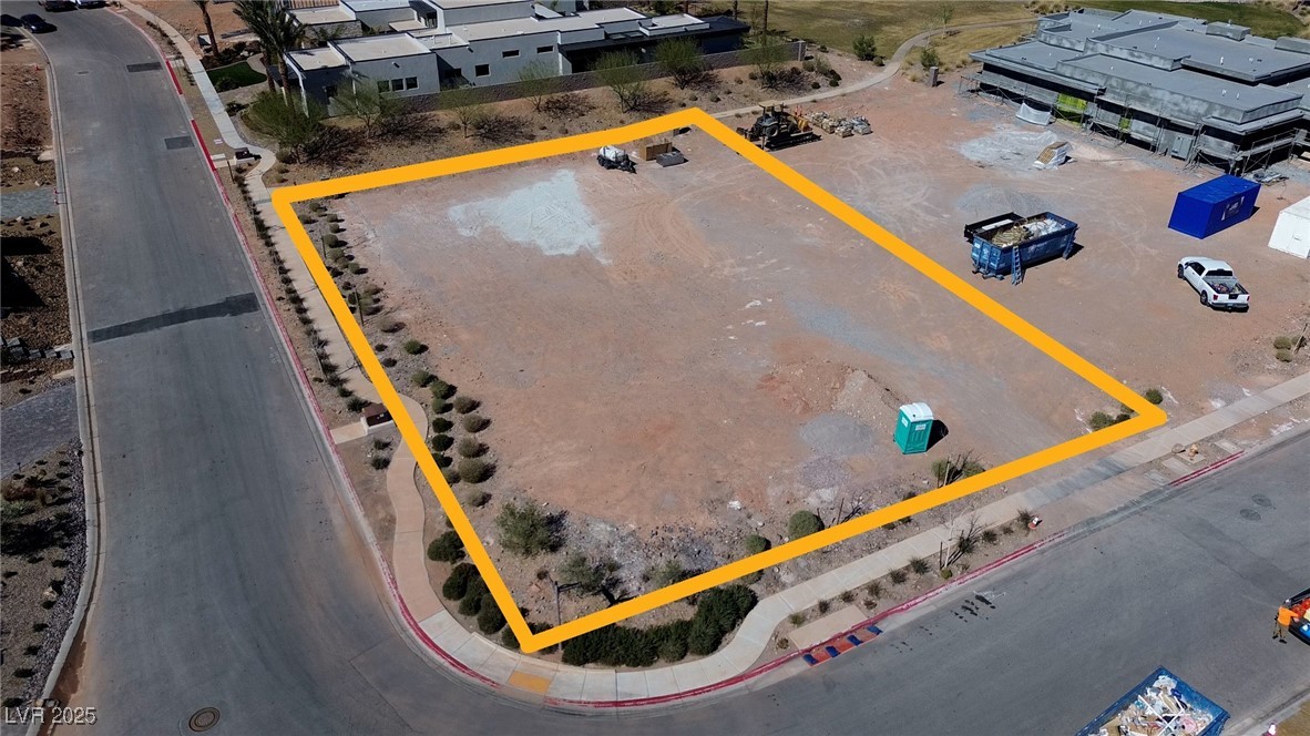 5 Rainbow Point Place Property Photo 4