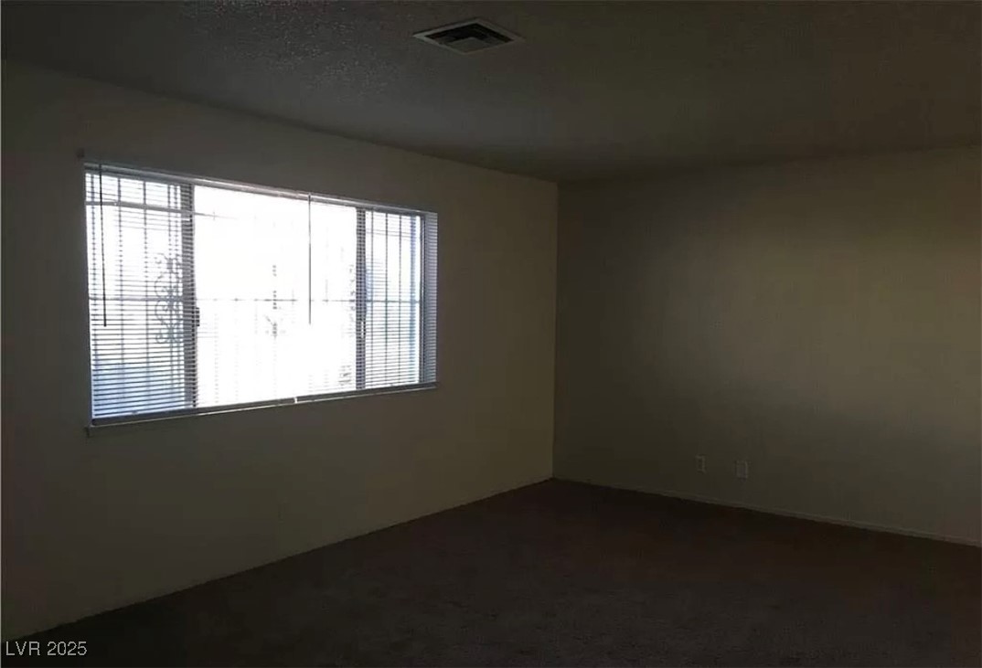 146 Greenbriar Townhouse Way Property Photo 4