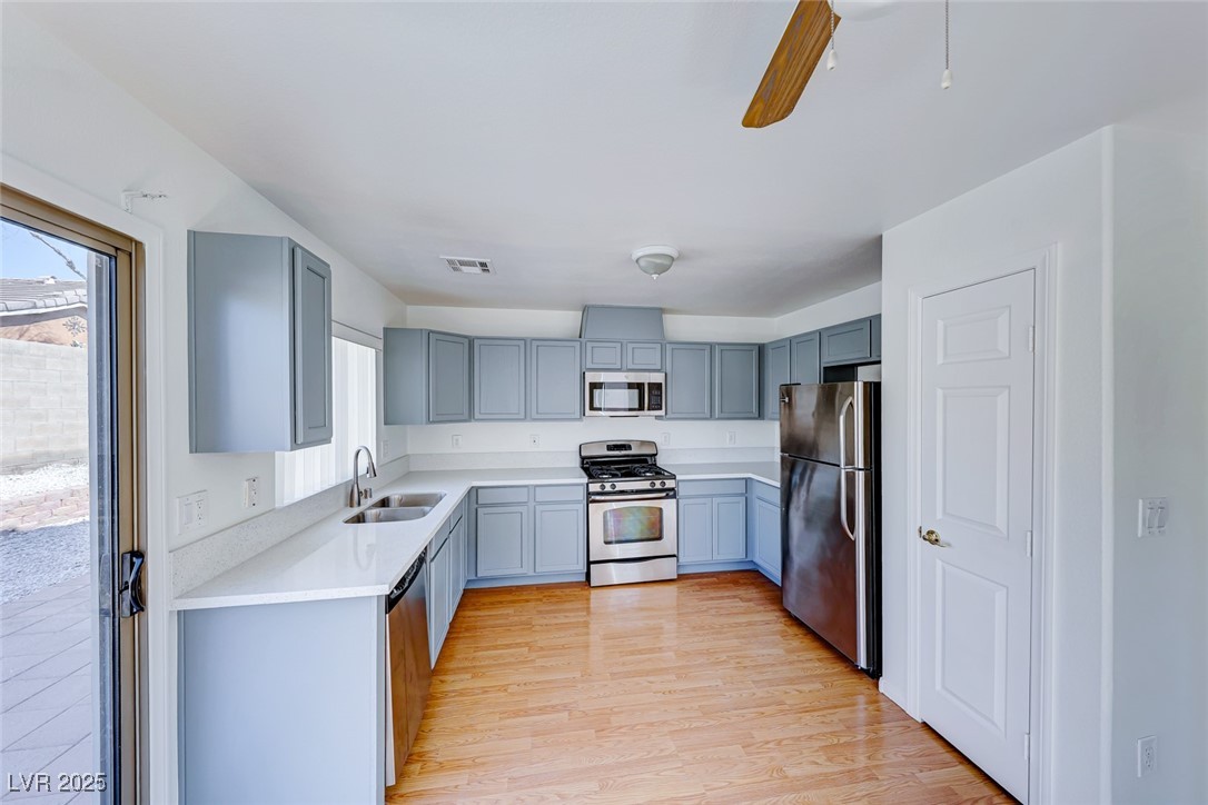 6552 Coldwater Bay Drive Property Photo 10