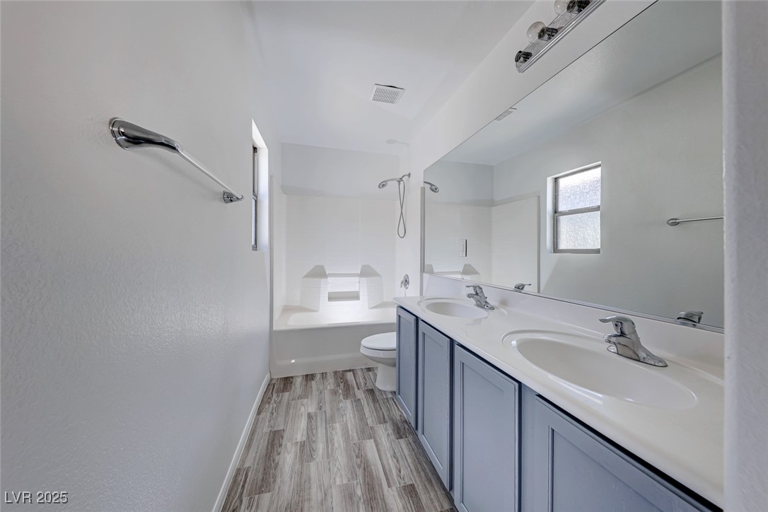 6552 Coldwater Bay Drive Property Photo 17
