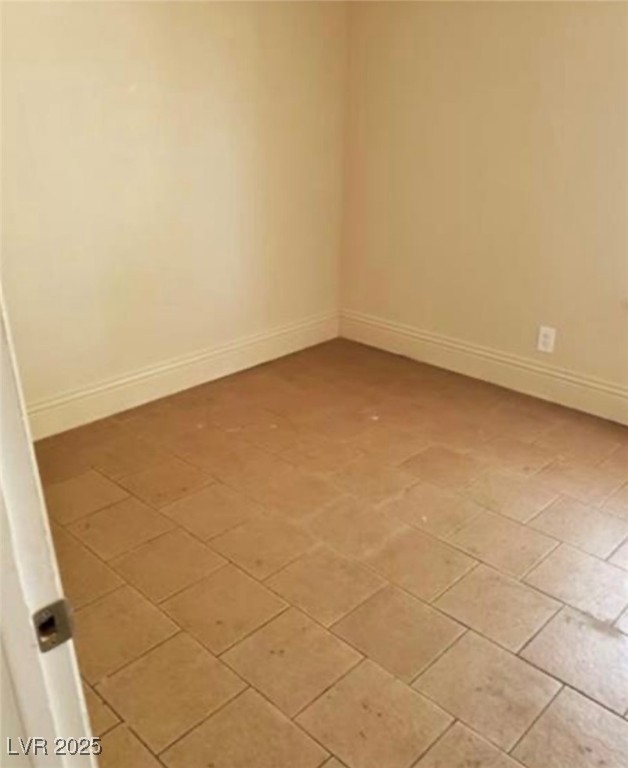 3908 Montebello Avenue Property Photo 13