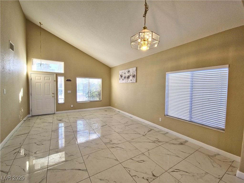 718 Peach Coral Street Property Photo 4