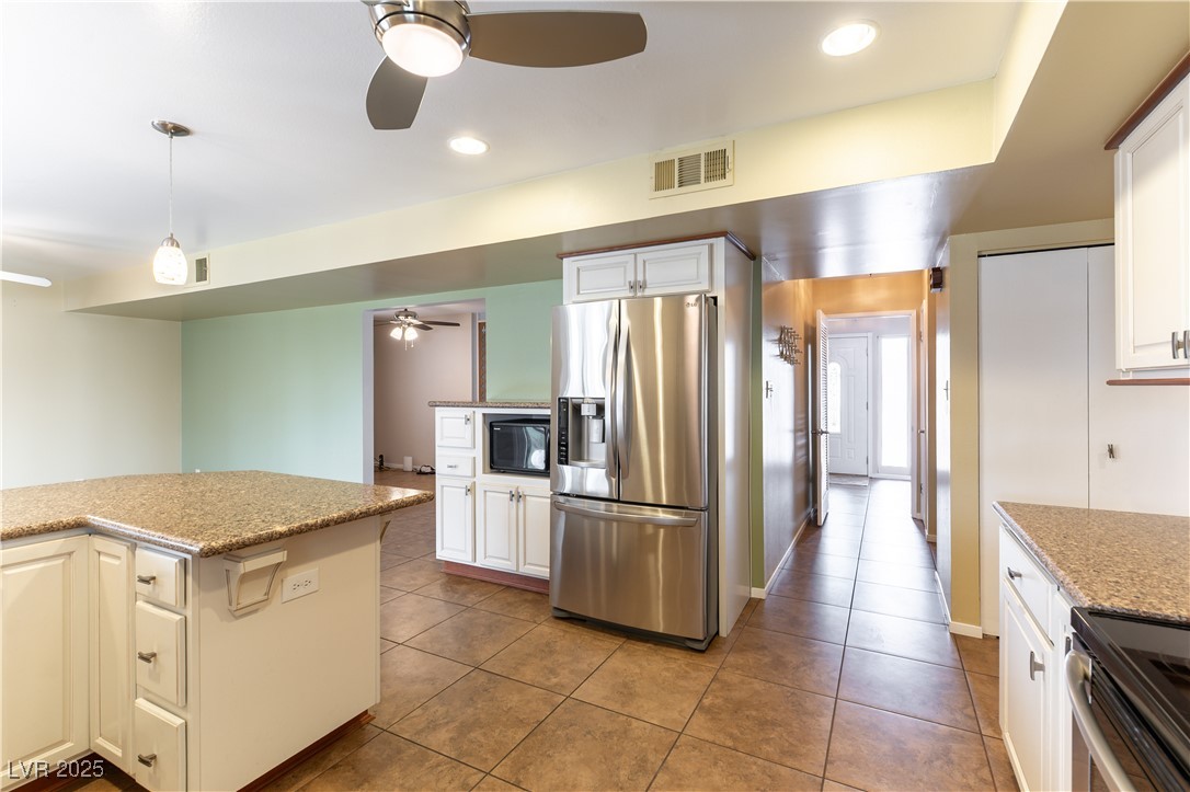 4690 San Benito Street Property Photo 17