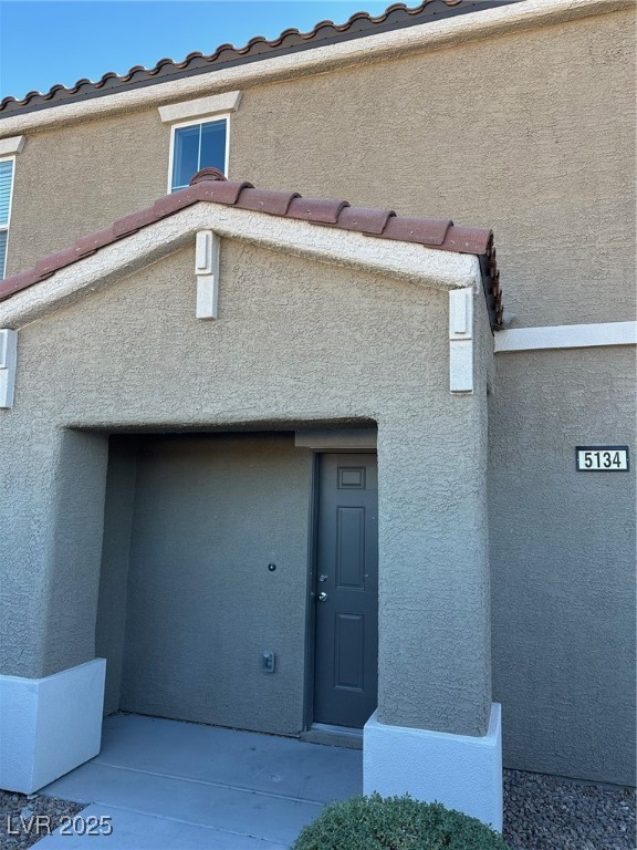 5134 Steep Cliffs Avenue Property Photo