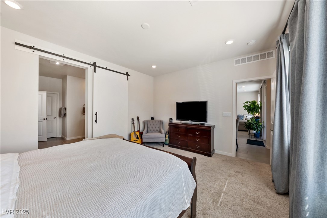5467 Eleganza Avenue Property Photo 14