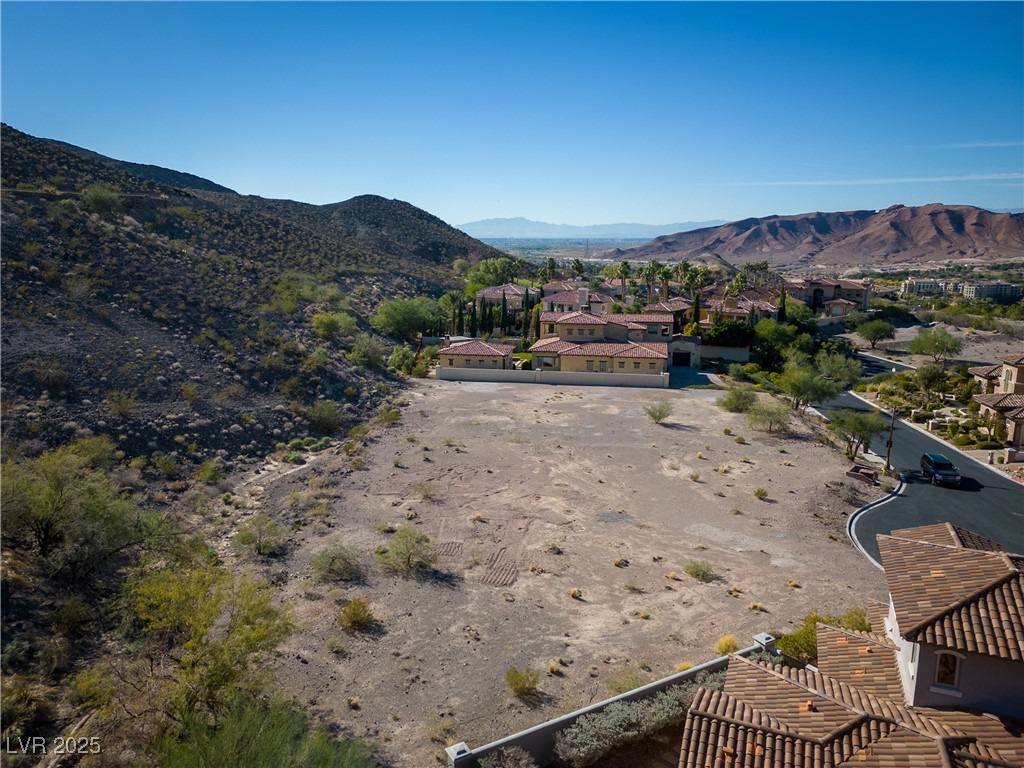5 Via Vittorio Place Property Photo 13