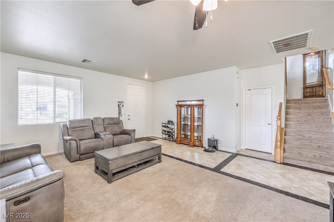 6736 Sugarbird Court Property Photo 5