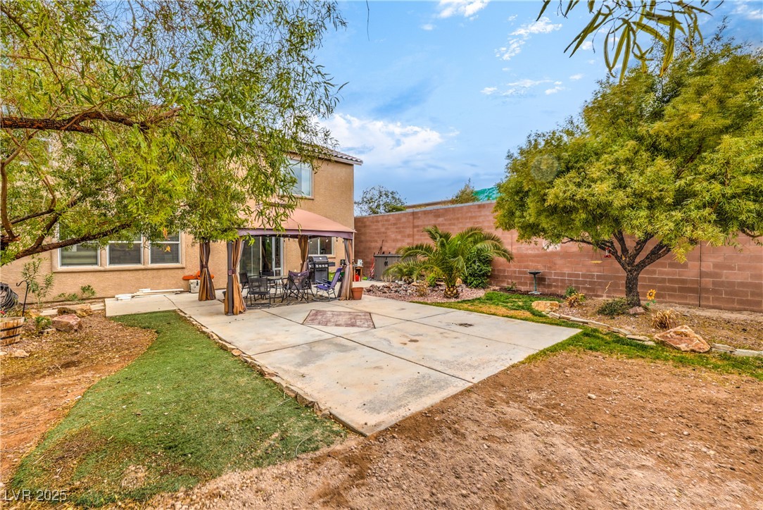 6736 Sugarbird Court Property Photo 33