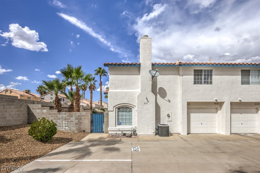 825 Radiant Star Street Property Photo 1