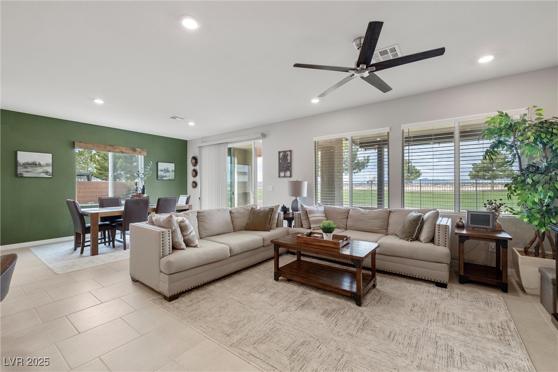 4096 East Cactus Canyon Drive Property Photo 11