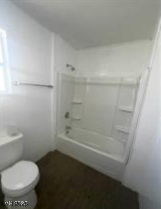 5580 East Carey Avenue Property Photo 8