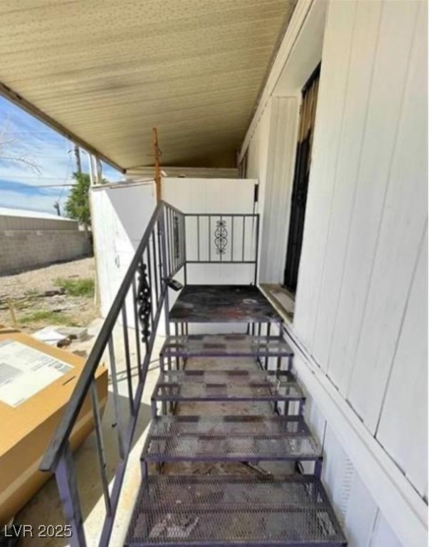 5580 East Carey Avenue Property Photo 20