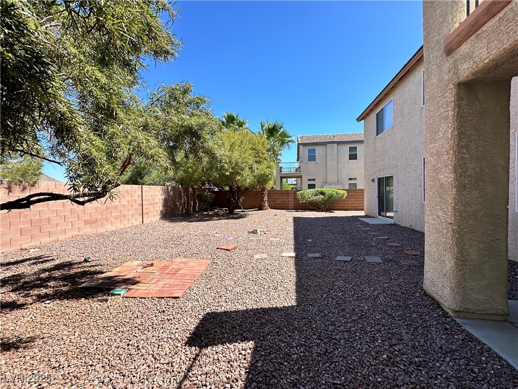 1724 Flores Lane 0 Property Photo 8