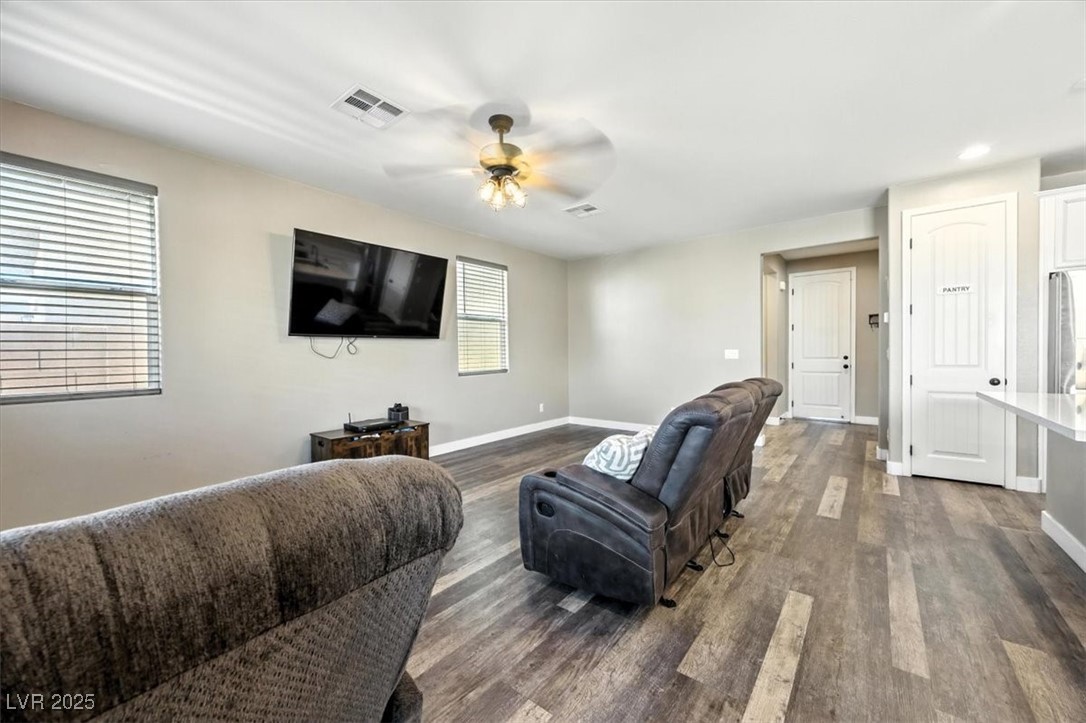 6308 Gulf Waters Street Property Photo 12