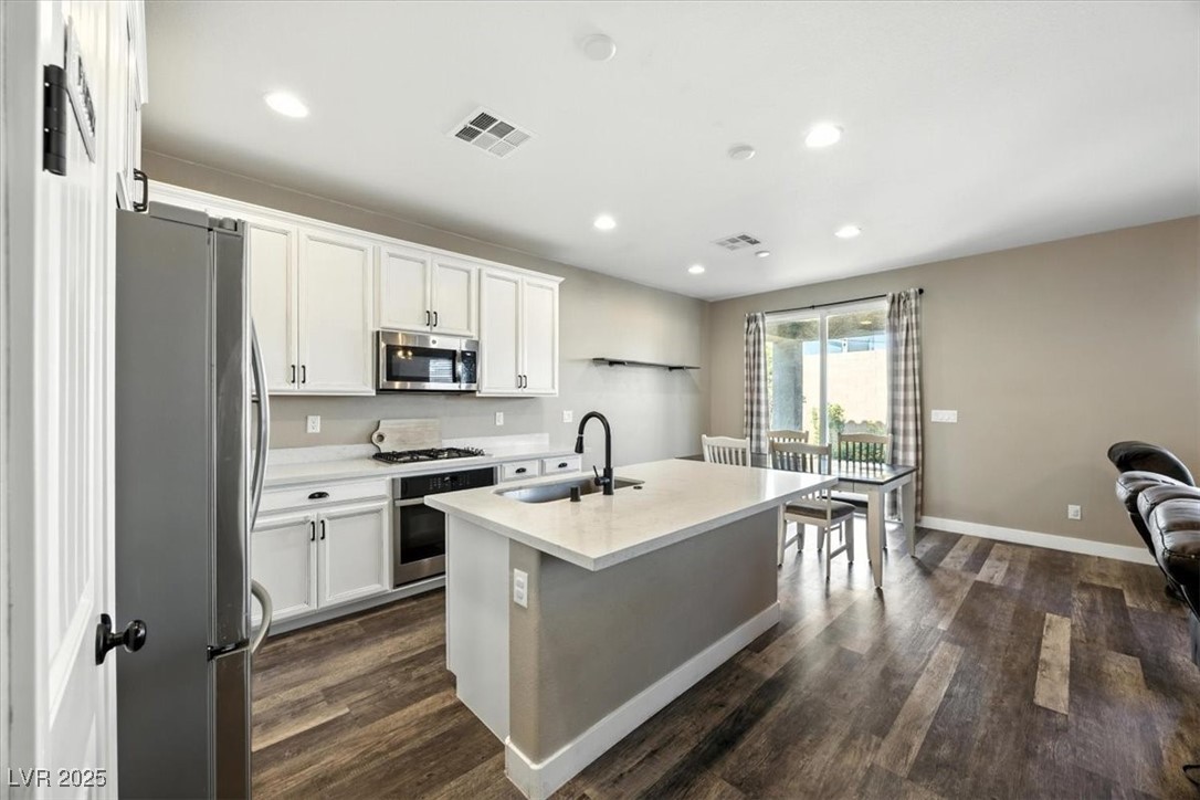 6308 Gulf Waters Street Property Photo 13