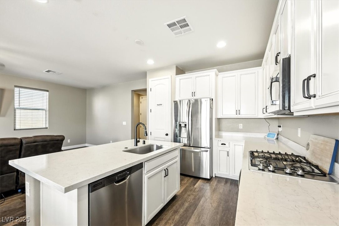 6308 Gulf Waters Street Property Photo 14