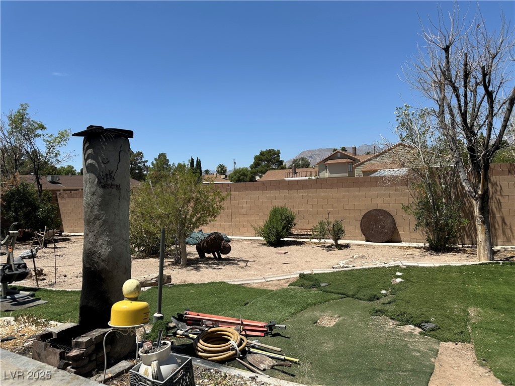 4739 Laurel Canyon Street Property Photo 20