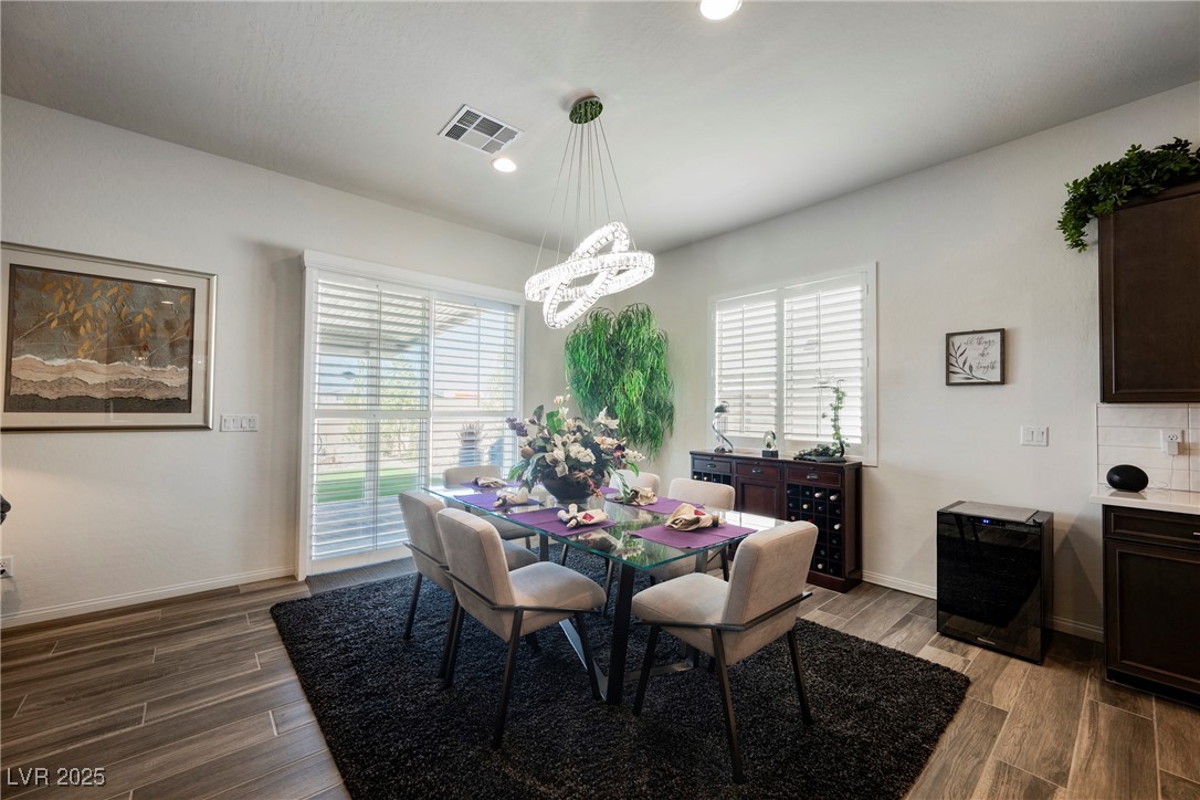 6225 Gambetta Street Property Photo 6