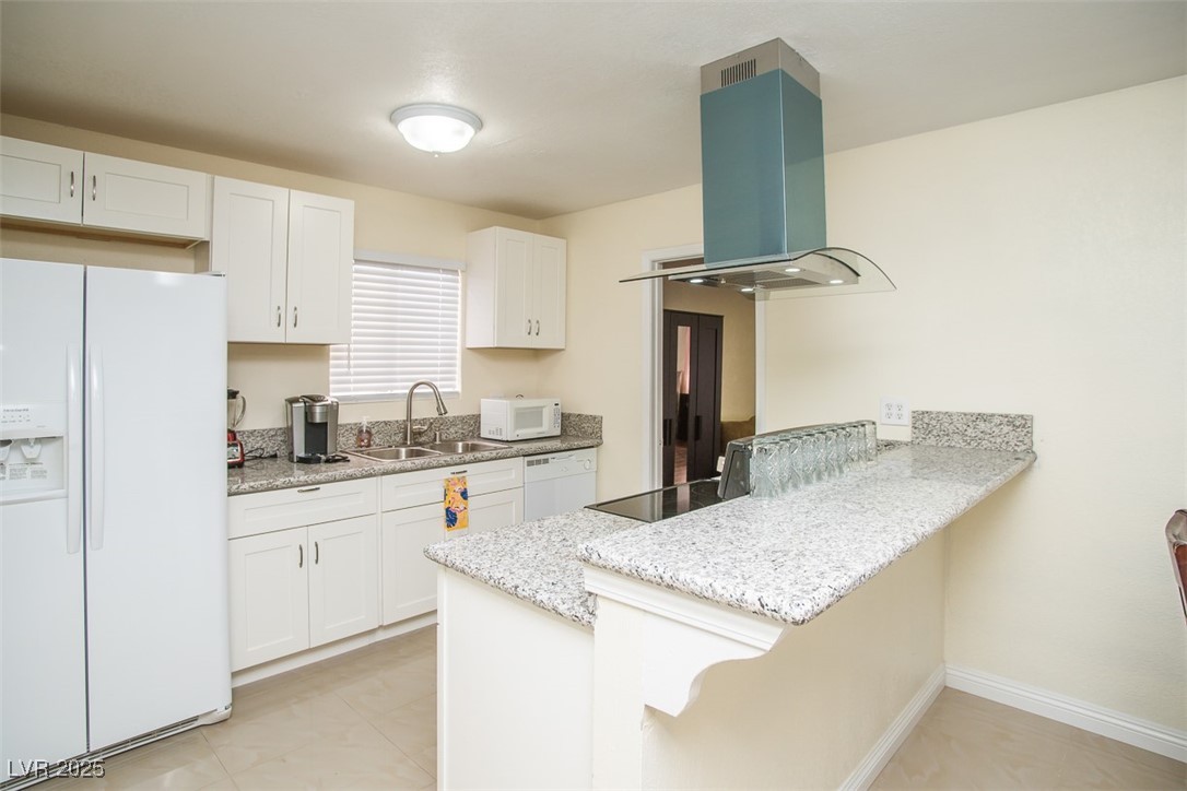 301 Falcon Lane Property Photo 12