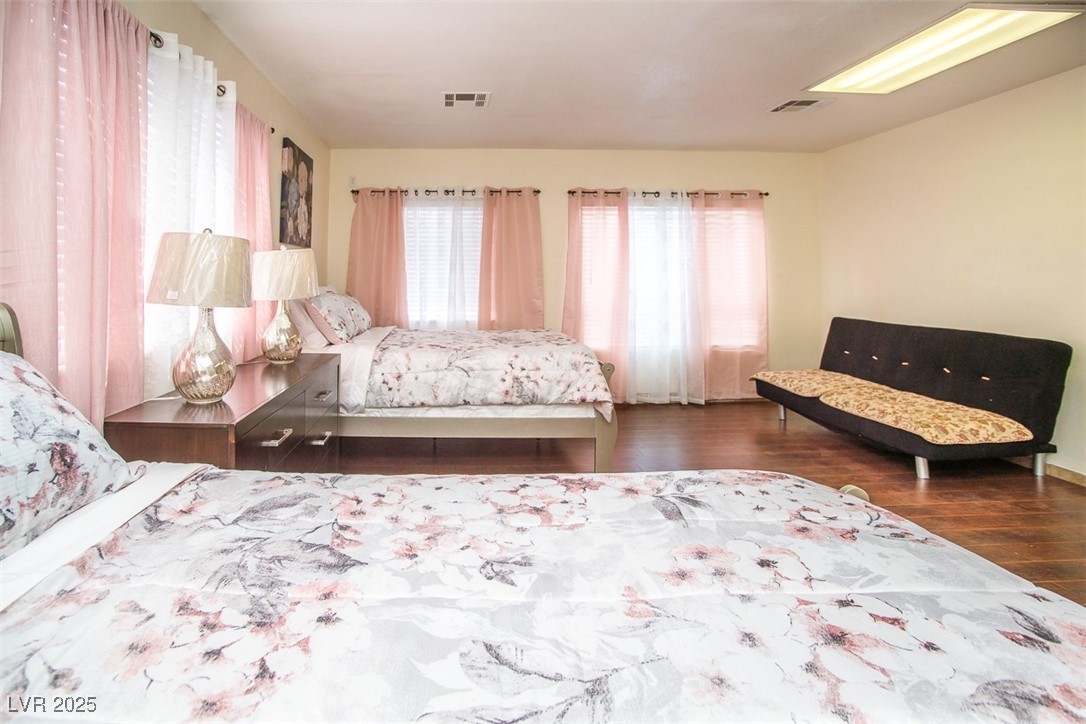 301 Falcon Lane Property Photo 17